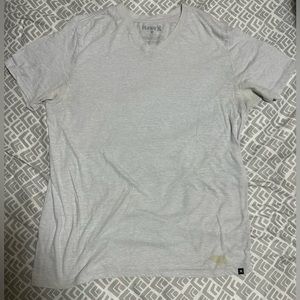 💰2/$10 Used Hurley light grey V neck shirt- size xl